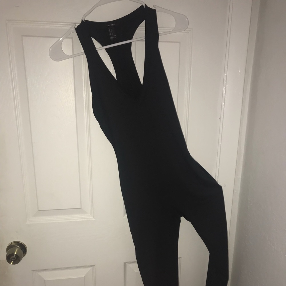 COMFY SLEEVELESS BLACK ROMPER ~ XXI